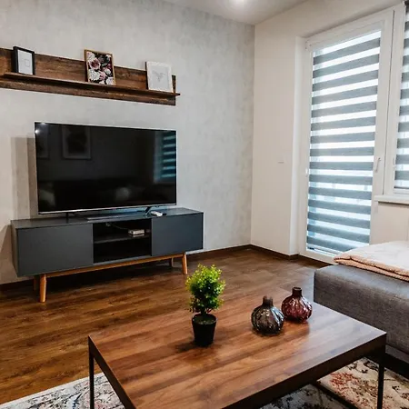 Ah Radnica Iv Free Parking Kosice